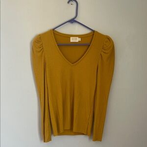 Nation LTD Mustard V-Neck Ribbed Blouse. Size Small